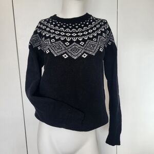 Sunice Stormpack Black and White Patterned Women's Sweater